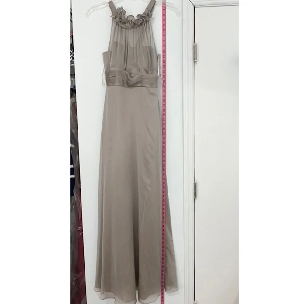 🤍✨ NWT Belsoie Taupe Formal Gown – Size 8 💍👗 - Picture 5 of 9